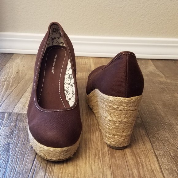 Montego Bay Club Brown Jute Wedge Heels - Picture 7 of 9
